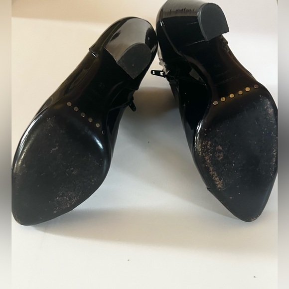 Burberry Black Patten Leather Heeled Ankle Boots - Picture 4 of 7